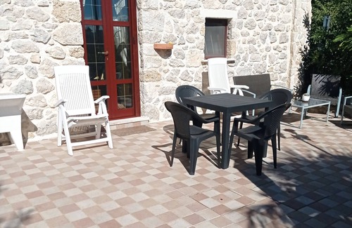 Gallinaro Apartamento | Captivating 1-bed Apartment in Gallinaro