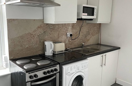 Clayhall Apartamento | Captivating 2-bed Apartment in Ilford
