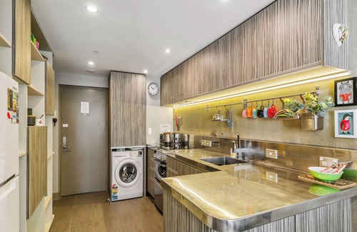 Wellington Cabaña | Captivating Canvas - Wellington Central Apartment