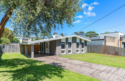 Blairgowrie Casa | Capturing all the laidback coastal cool of blissful Blairgowrie Sleeps 7