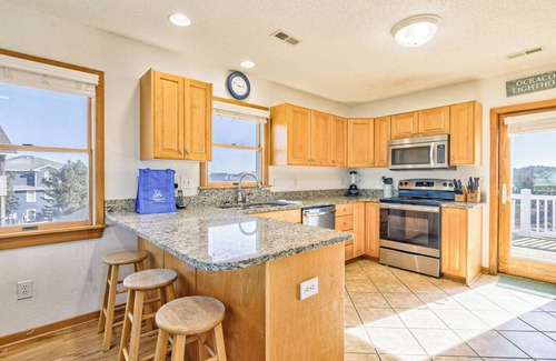 Ocean Hill Casa | Cara lina | 999 pies de la playa | Piscina privada, jacuzzi