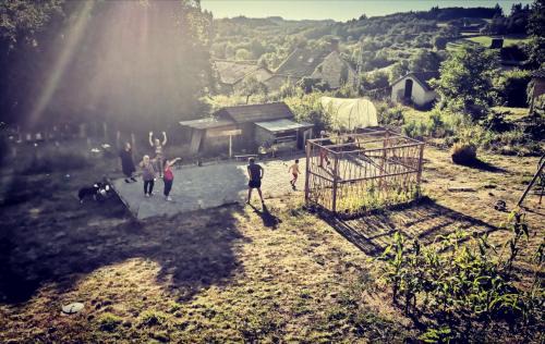 Saint-Silvain-Bellegarde Otro | cararetro , caravane chauffée et climatisée