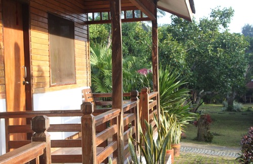 Indang Casa | CARASUCHI VILLA JARDIN BUNGALOWS