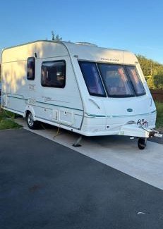 South Woodford Otro | Caravan