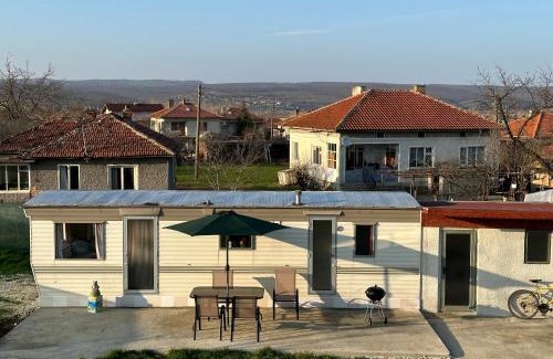 Dulgopol Otro | Caravans 10 min to Tsonevo Lake & 35 min to Black Sea