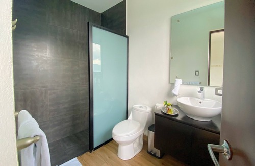 Coatepeque Hotel | Cardedeu Hotel