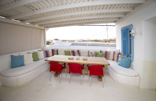 Glinado Apartamento | Care Naxos Adorable traditional village two bedroom apartment