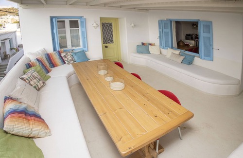 Glinado Apartamento | Care Naxos Adorable traditional village two bedroom apartment