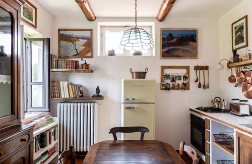 Loazzolo Casa | Care Pere: A Beauty Upon a Joyful Hill