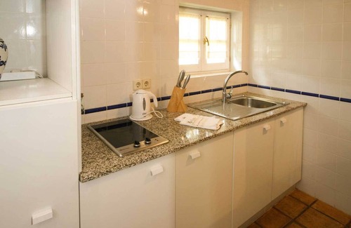 Cardielos Apartamento | Caretaker's House