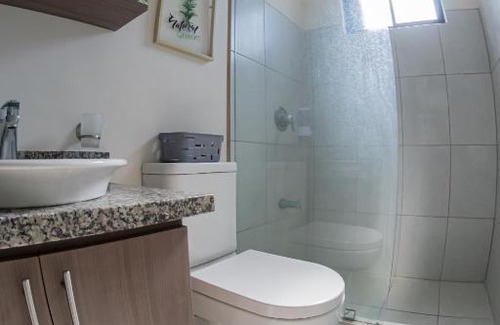 Heredia Apartamento | Cariari Flats Apt# 1 - 3BDRM - Lago Stays - Laura Gonzalez