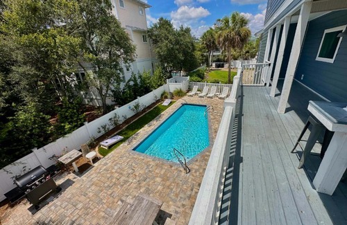 White's Gulfview Casa | Caribbean Breeze