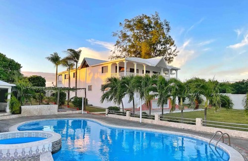 Sabana Palenque Villa | Caribbean Oceanview Villa Alia for 20 guests w/ pool, bbq, basket