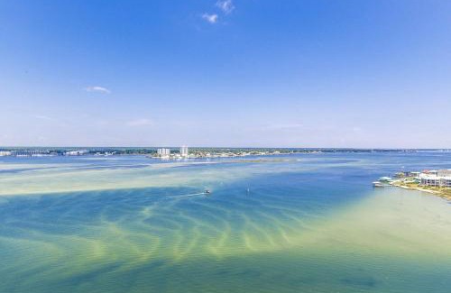Orange Beach East Apartamento | Caribe C313