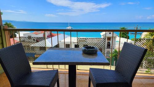Montego Bay Hotel | Caribic House
