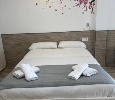 Carihuela Apartamento | Carihuela Beachfront Retreat