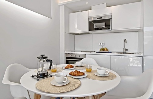 Carihuela Apartamento | Carihuela Suites