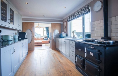 Rhossili Casa | Carissima - 5 Bedroom House - Rhossili