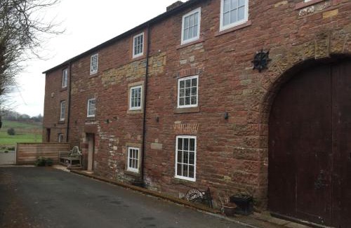 Carlisle Casa | Carleton Mill with open views to River Eden on the outskirts of Carlisle & 20 mins to Ullswater