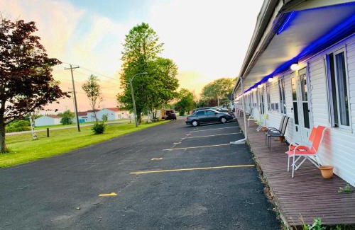 Borden-Carleton Cama Y Desayuno | Carleton Motel and Coffee Shop