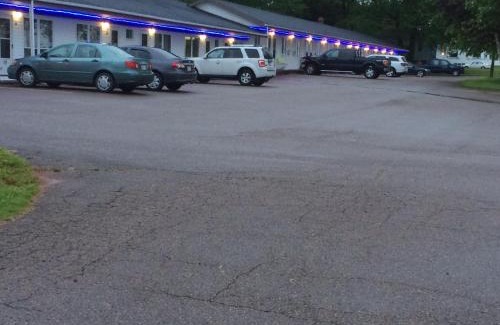 Borden-Carleton Cama Y Desayuno | Carleton Motel and Coffee Shop