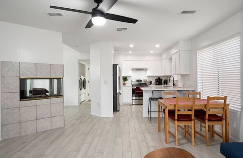 Palm Valley Casa | Carlos - Desert Flower · City Escape in Goodyear w/ Pool | 3BR & 2BA