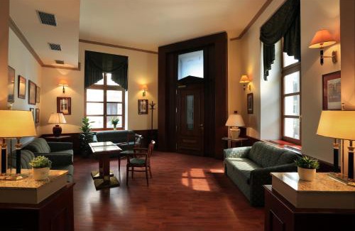 Zizkov Hotel | Carlton