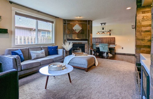 Carlton Casa | Carlton Oasis ~ A Wine Country Tropical Oasis