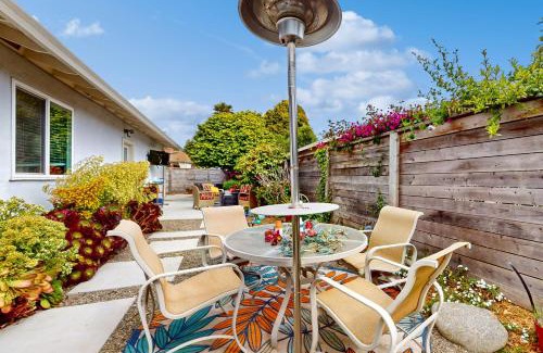 Mission Fields Casa | Carmel-by-the-Sea Home.