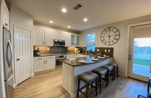 Carmel Valley Casa | Carmel Valley sanctuary with beautiful canyon views.