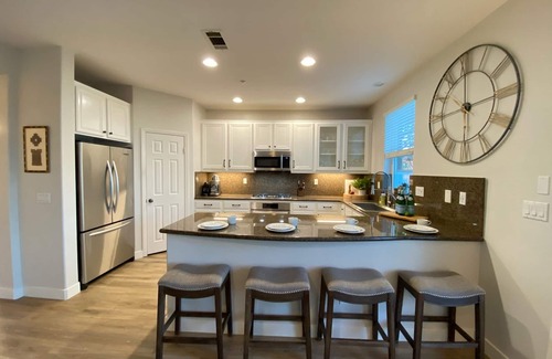 Carmel Valley Casa | Carmel Valley sanctuary with beautiful canyon views.