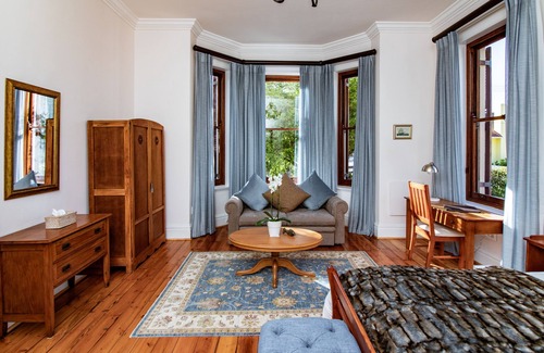 Mowbray Casa | Carmichael House Boutique Hotel
