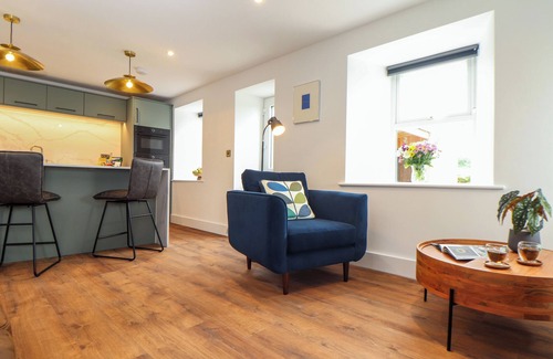 Lower Boscaswell Cabaña | CARN HOUSE, pet friendly, character holiday cottage in Pendeen