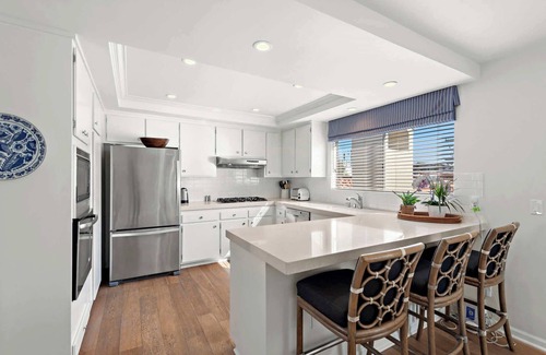 Corona del Mar Villa | Carnation Villa – Gorgeous 3 BDR