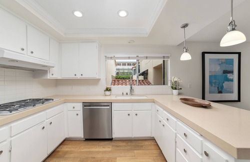 Corona del Mar Villa | Carnation Villa – Gorgeous 3 BDR