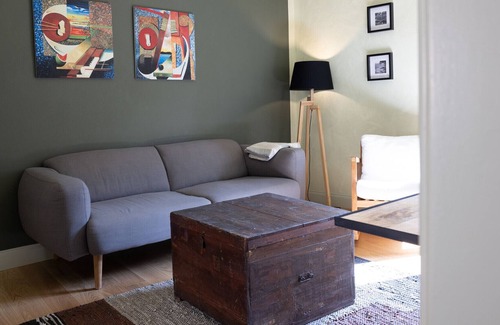 Mergozzo Apartamento | Carola A tastefully furnished apartment lakefront