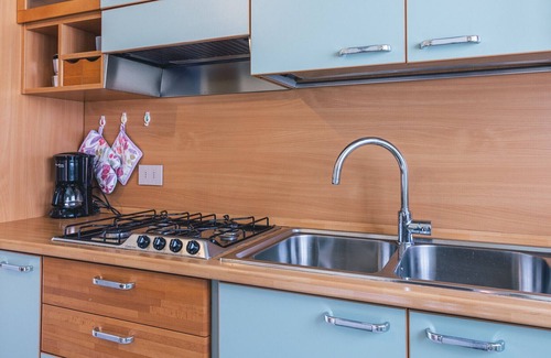 Mergozzo Apartamento | Carola A tastefully furnished apartment lakefront