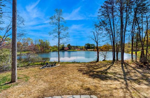 Mills River Casa | Carolina Cabin