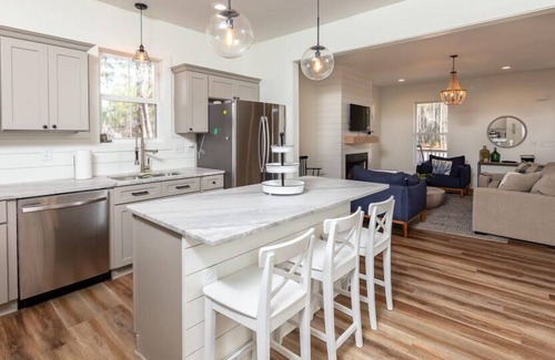Minnesott Beach Casa | Carolina Capehouse - The perfect family Retreat!