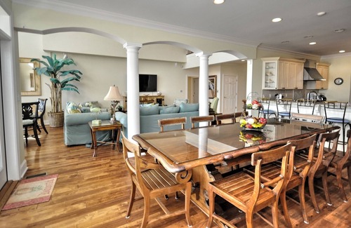 Ocean Isle Beach Casa | Carolina Dreams - OIB