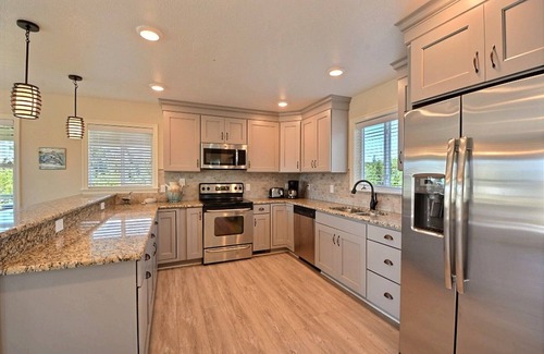 Ocracoke Casa | Carolina Winds: admite perros, jacuzzi, muelle, acceso a Pamlico Sound.