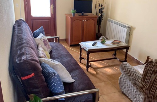 Creciente Casa | Carpenter's house