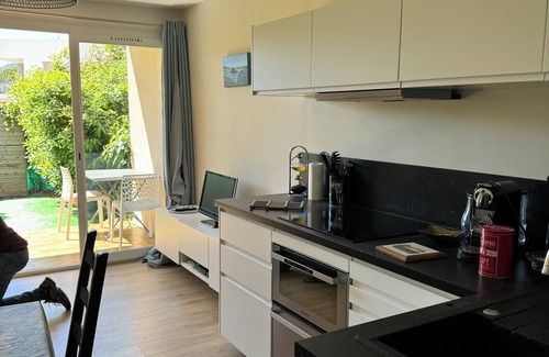 Carqueiranne Apartamento | Carqueiranne near the beach and port Studio