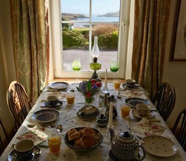 Toormore Cama Y Desayuno | Carraig-Mor House Bed & Breakfast