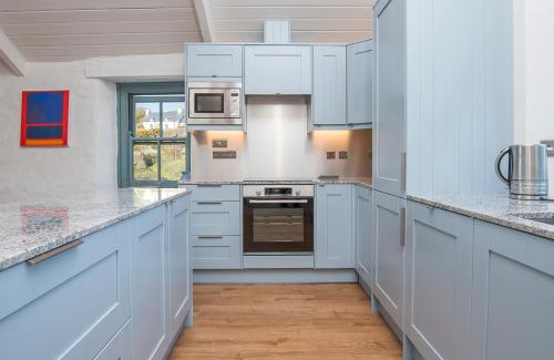 Haverfordwest Casa | Carreg Samson