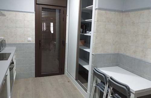 Candeleda Chalet De Esquí | Carreras Beach ( Vivienda de uso turístico )