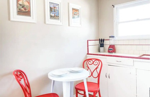 Santa Maria Casa | Carriage Casita Jewel of the Central Coast
