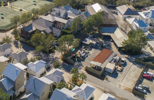 Rosemary Beach Cabaña | Carriage House! STEPS from Rosemary Tennis Courts!