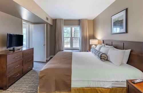 Oro-Medonte Hotel | Carriage Ridge Resort, Ascend Hotel Collection