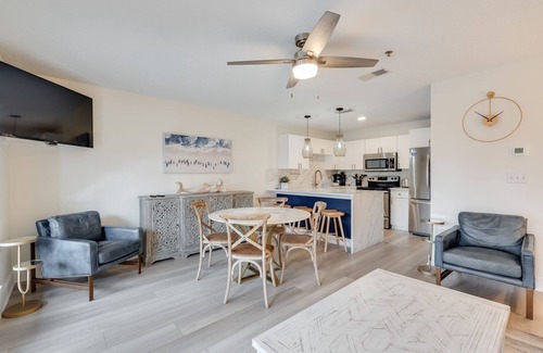 Gulf Place Condominio | Carribean 207- Private Beach- Heated Pool